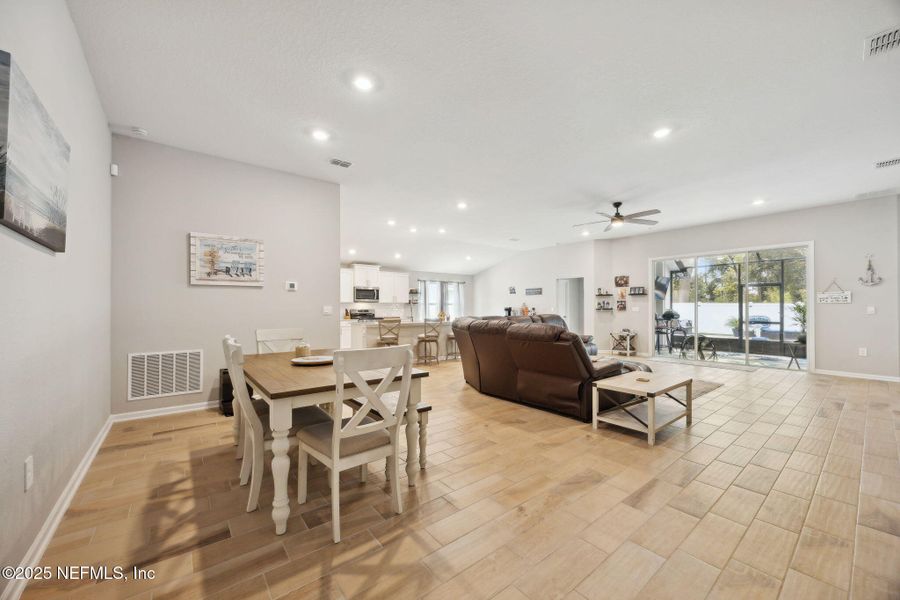 Furnished interior view inside a new home in Pecan Ridge, Jacksonville (Image 25).