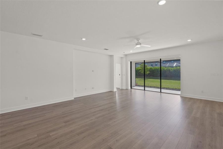 Spacious, unfurnished interior of a new home in , Bradenton (Image 25). Spacious, unfurnished interior of a new home in , Bradenton (Image 25).