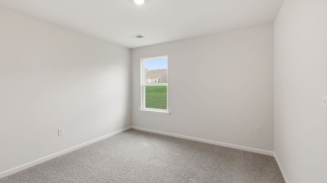 Spacious, unfurnished interior of a new home in Baxter Village, Boiling Springs (Image 26).