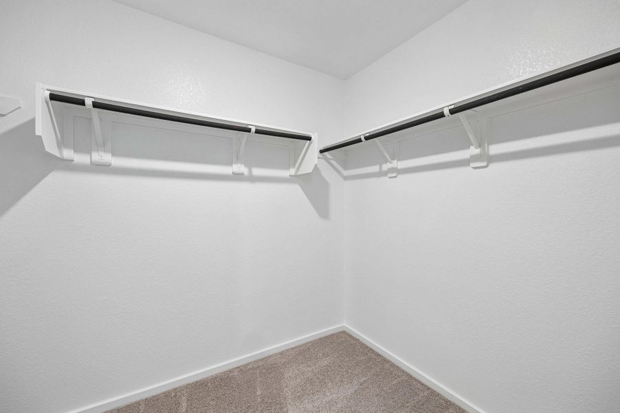Spacious, unfurnished interior of a new home in River Ranch, Dayton (Image 11).