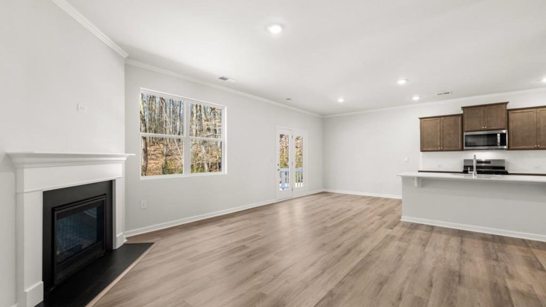 Spacious, unfurnished interior of a new home in Liberty Crossing, Braselton (Image 12).