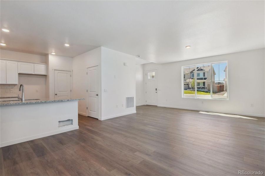 Image 23 of a home in Horizon Uptown.