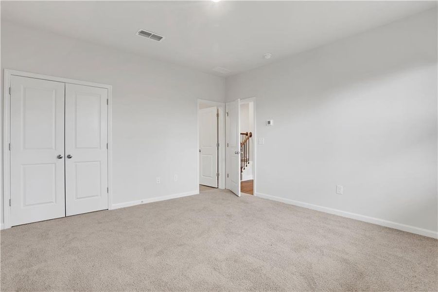 Spacious, unfurnished interior of a new home in Towne Village at Suwanee Dam, Sugar Hill (Image 35). Spacious, unfurnished interior of a new home in Towne Village at Suwanee Dam, Sugar Hill (Image 35).