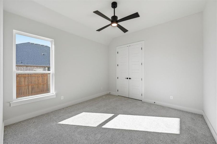 Spacious, unfurnished interior of a new home in Coyote Crossing, Godley (Image 36). Spacious, unfurnished interior of a new home in Coyote Crossing, Godley (Image 36).