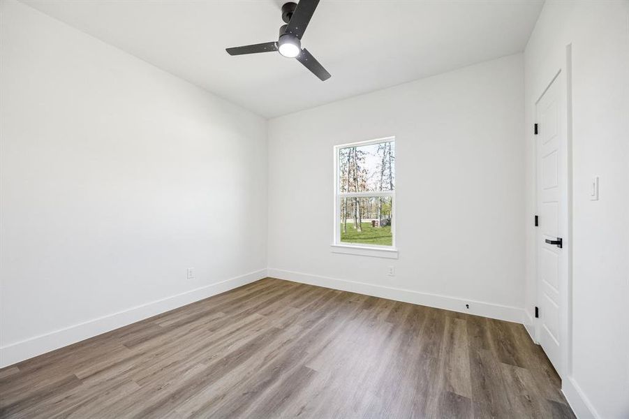 Bedroom with ceiling fan