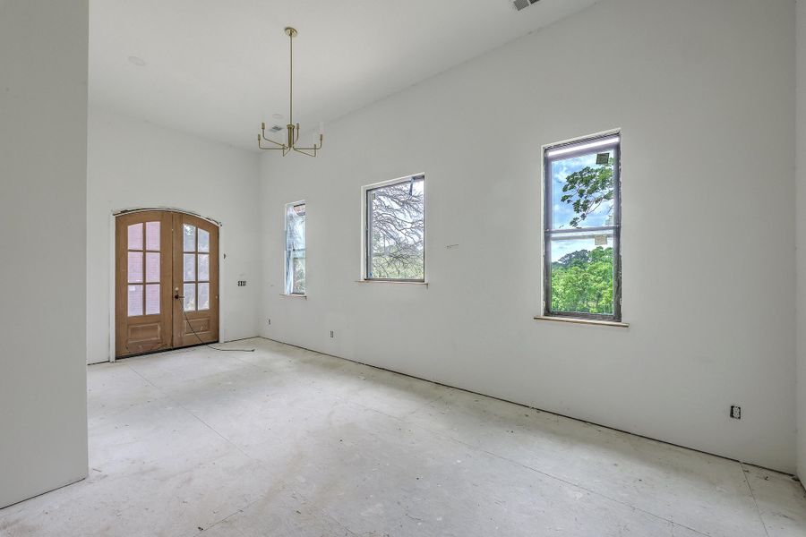 Spacious, unfurnished interior of a new home in , Summerville (Image 30). Spacious, unfurnished interior of a new home in , Summerville (Image 30).