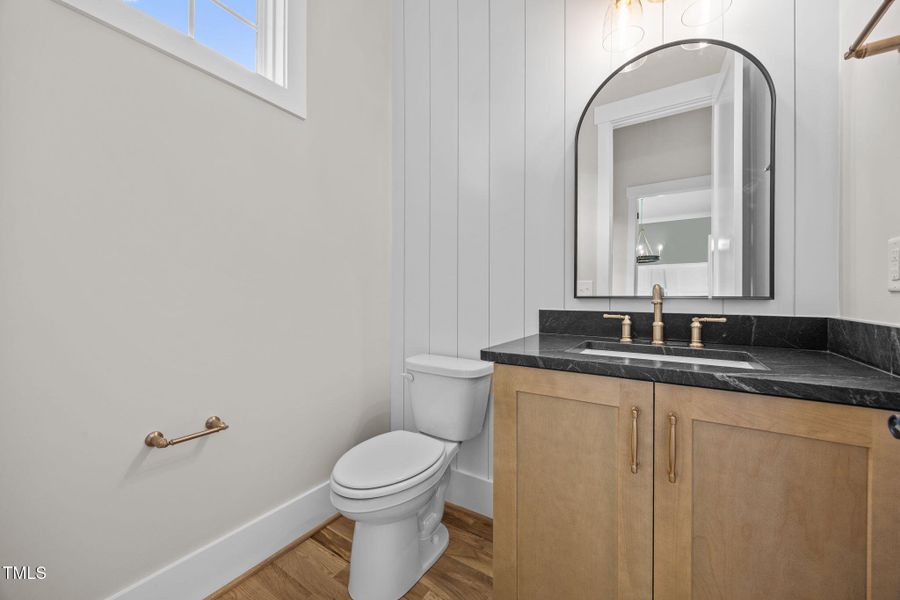 10-web-or-mls-IMG_1603 10-web-or-mls-IMG_1603