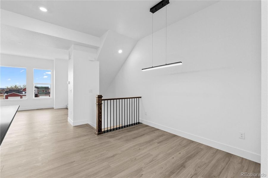 Spacious, unfurnished interior of a new home in Dillon Pointe - Skyview, Broomfield (Image 11).