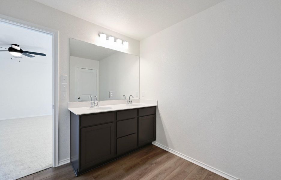 Furnished interior view inside a new home in Stoney Chase, Del Valle (Image 9).