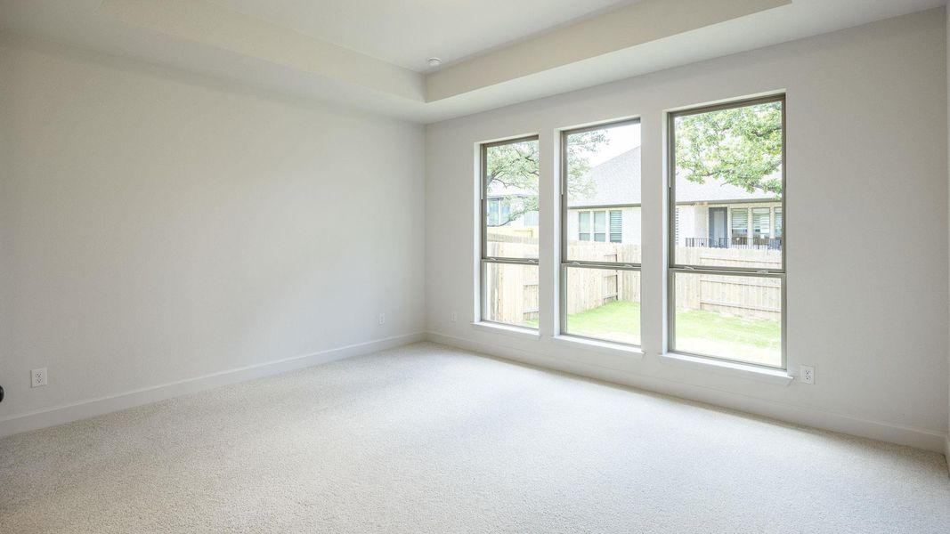 Spacious, unfurnished interior of a new home in Parkside on the River West, Georgetown (Image 12).