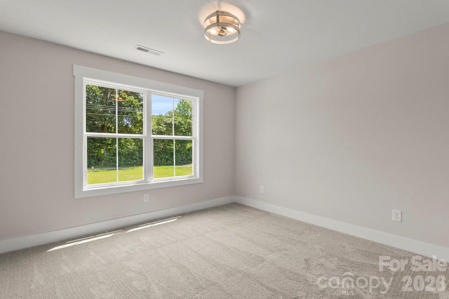 Spacious, unfurnished interior of a new home in , Lincolnton (Image 34).