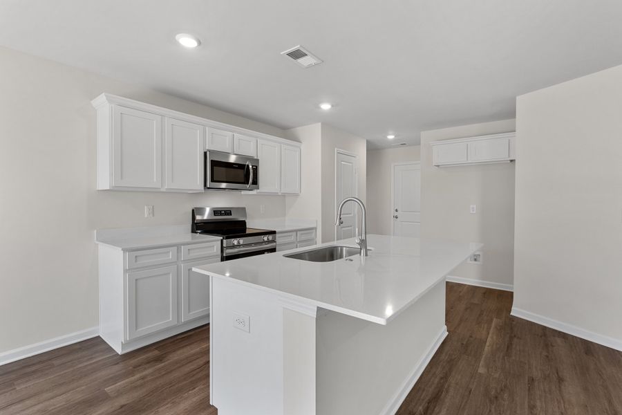 Representative furnished interior of a home built from the Birch A by McGuinn Homes in Reserves at Mill Creek, Columbia (Image 14).