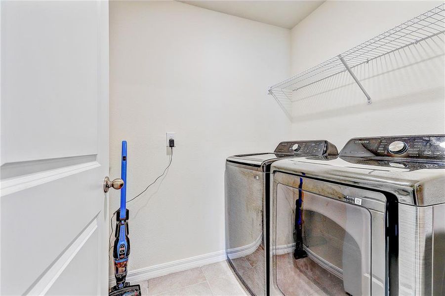 Close-up of interior finishes inside a home in , Spring Hill (Image 20).