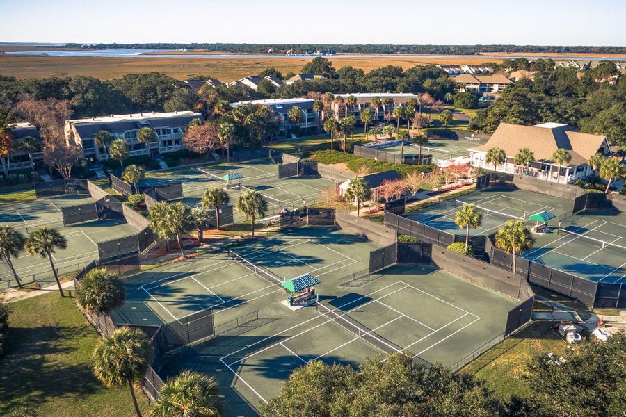Community amenities in , Johns Island (Image 30).