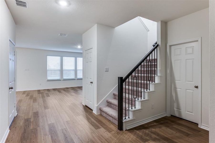 Spacious, unfurnished interior of a new home in Eagle Creek, Denton (Image 21). Spacious, unfurnished interior of a new home in Eagle Creek, Denton (Image 21).