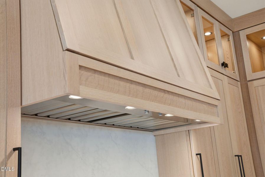 403 Carolyn Court-52