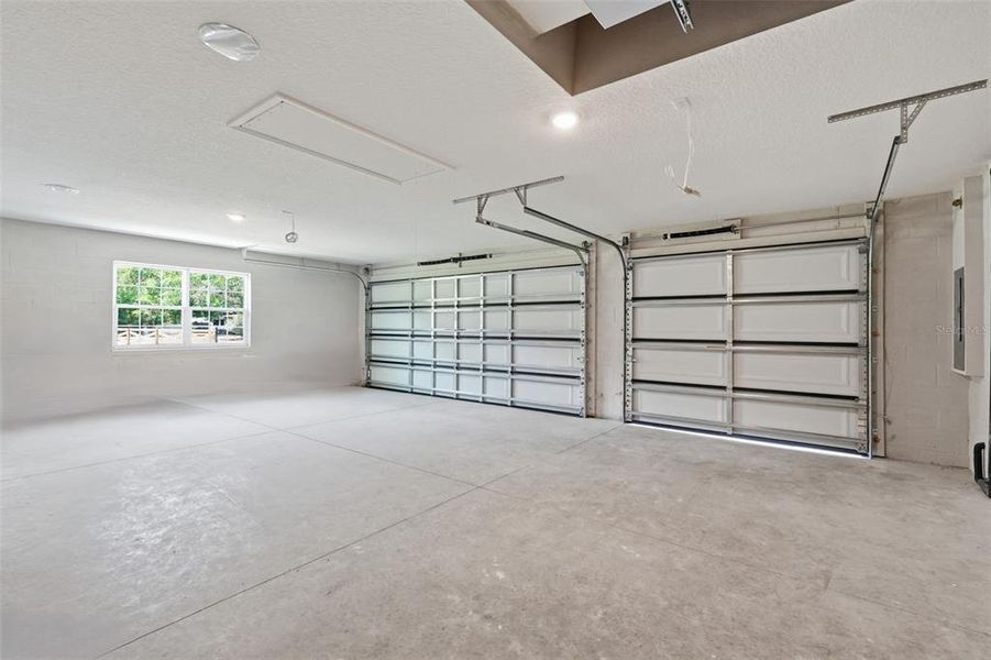 Spacious, unfurnished interior of a new home in , Brooksville (Image 22).