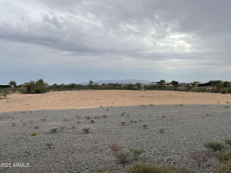 4B6B95BA-F433-4BC9-93A0-3529503A81CF 4B6B95BA-F433-4BC9-93A0-3529503A81CF