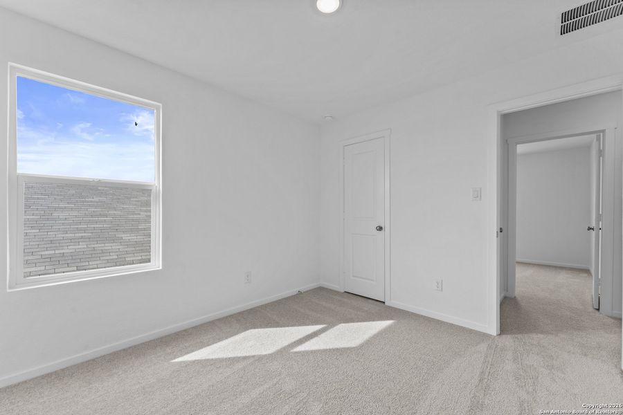 Spacious, unfurnished interior of a new home in Voss Farms: Watermill Collection, New Braunfels (Image 28).