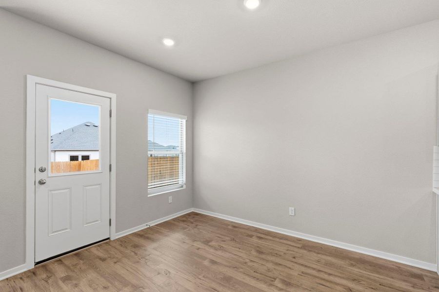 Casual Dining off of Kitchen