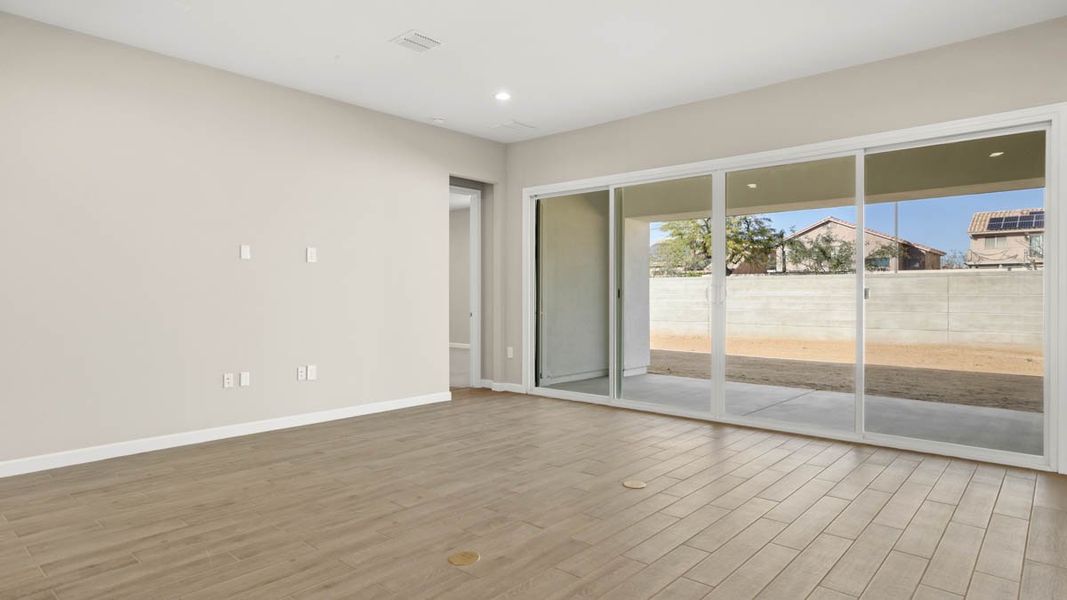 Spacious, unfurnished interior of a new home in Zanjero Pass, Waddell (Image 30).