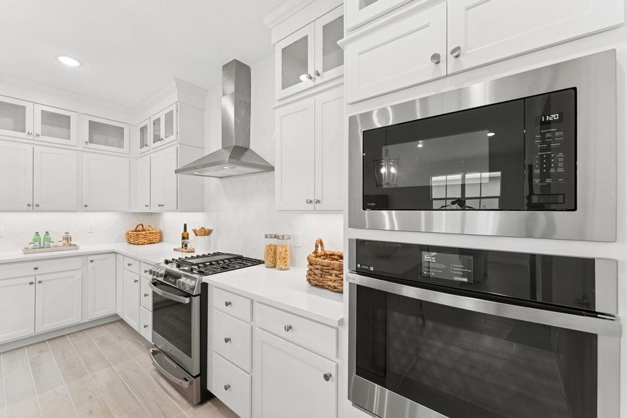 Furnished interior view inside a new home in , Port St. Lucie (Image 10).