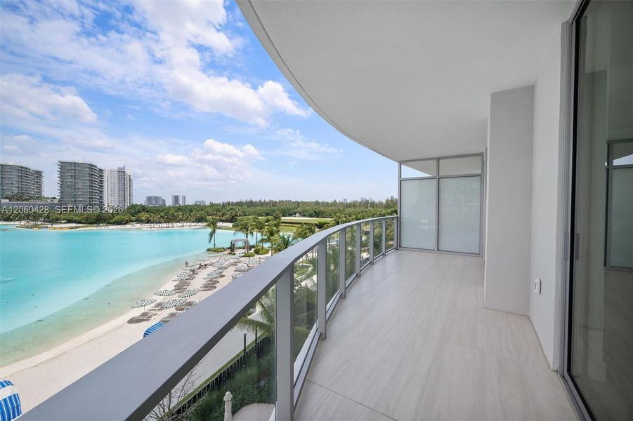 Condo located in Miami, FL showcasing its design and architecture (Image 25). Condo located in Miami, FL showcasing its design and architecture (Image 25).