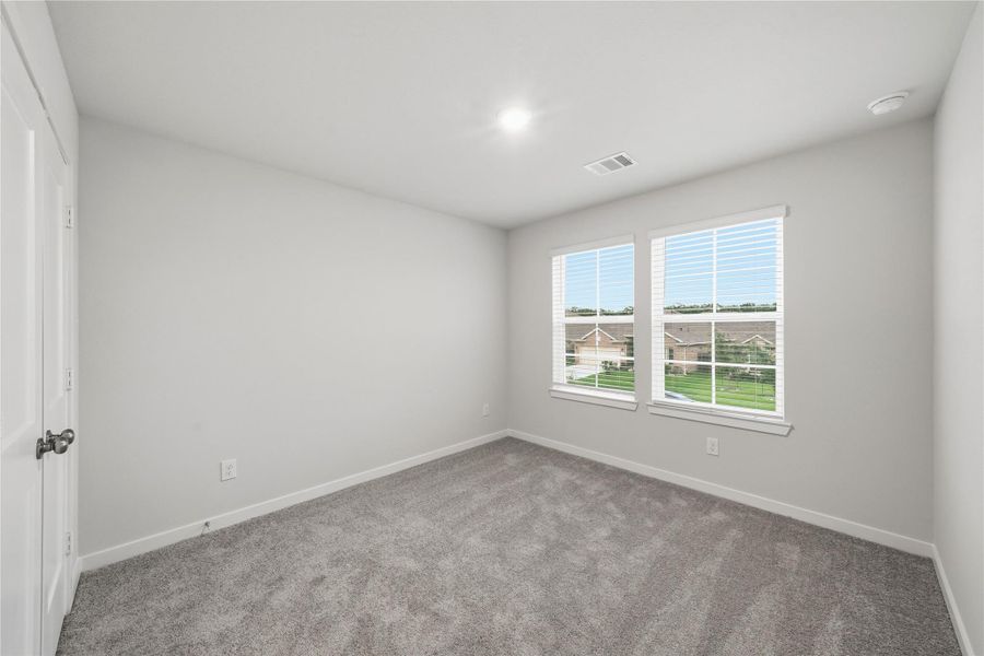 Spacious, unfurnished interior of a new home in Hunters Creek, Baytown (Image 16). Spacious, unfurnished interior of a new home in Hunters Creek, Baytown (Image 16).