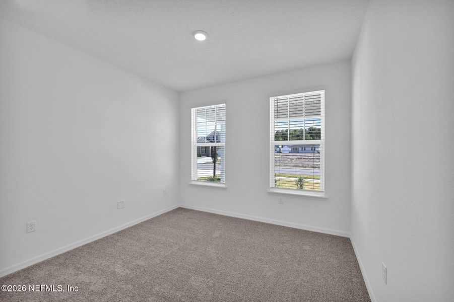 Spacious, unfurnished interior of a new home in Hyland Trail, Green Cove Springs (Image 14).