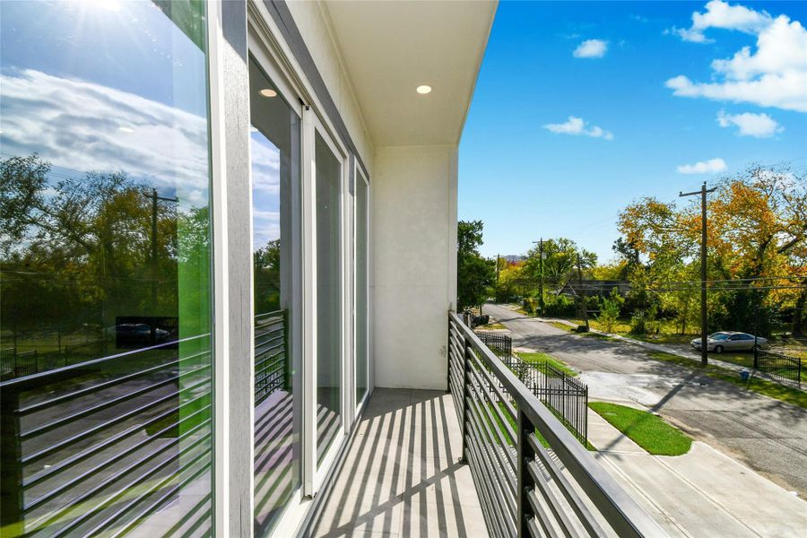 Exterior details and patio area of a home in , Houston (Image 28).