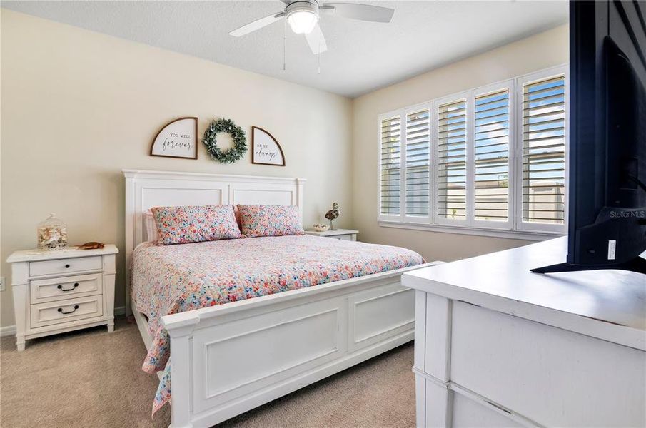 Furnished interior view inside a new home in Del Webb Oasis, Winter Garden (Image 19).
