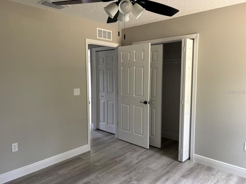 Spacious, unfurnished interior of a new home in , Dunnellon (Image 21).