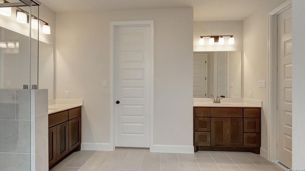 Furnished interior view inside a new home in Briggs Ranch, San Antonio (Image 9).
