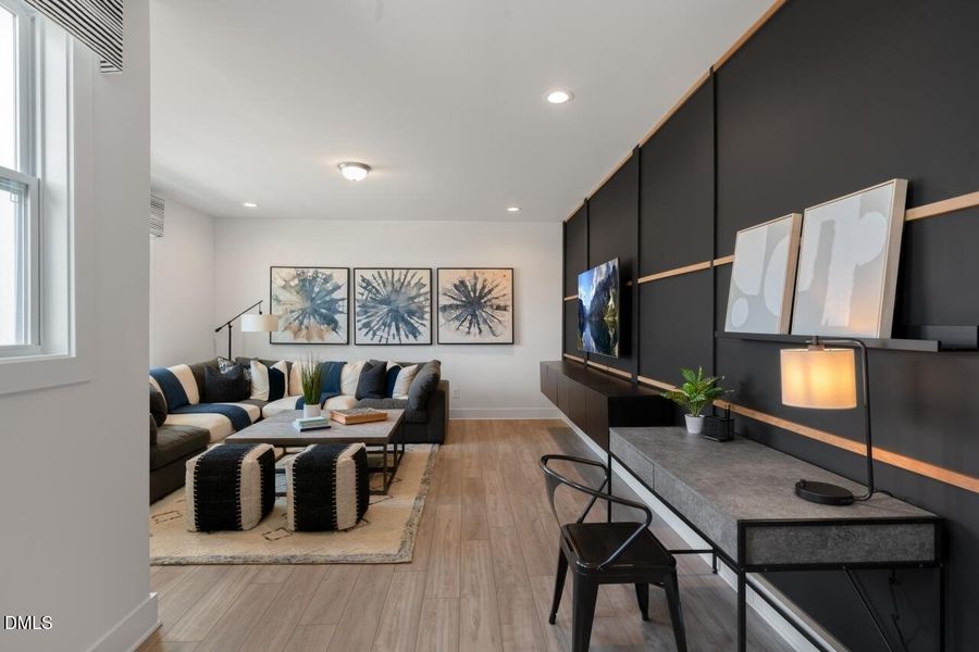 RDU_HighGroveOaks_Prescott_Model_Loft2 RDU_HighGroveOaks_Prescott_Model_Loft2