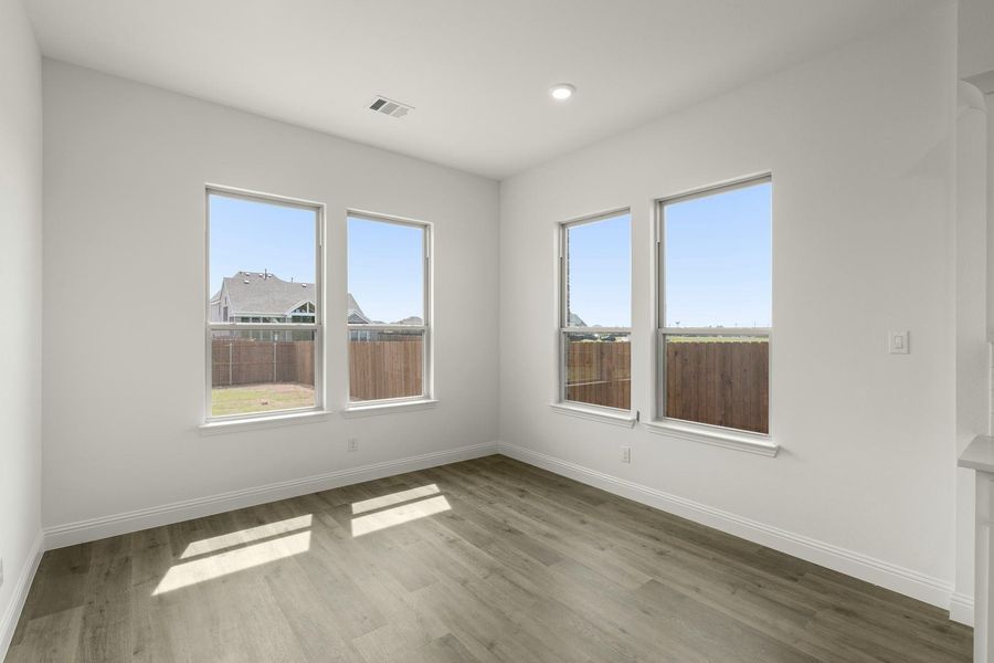 Spacious, unfurnished interior of a new home in Park Trails, Forney (Image 23).