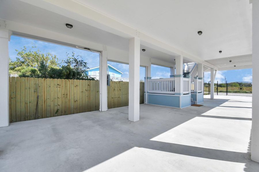 Exterior details and patio area of a home in , Dickinson (Image 21).