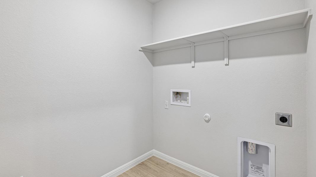 Spacious, unfurnished interior of a new home in Thunder Rock, Marble Falls (Image 31). Spacious, unfurnished interior of a new home in Thunder Rock, Marble Falls (Image 31).