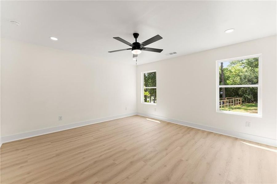 Spacious, unfurnished interior of a new home in , Clarkesville (Image 42).