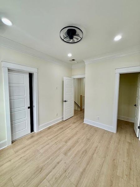 Spacious, unfurnished interior of a new home in , North Charleston (Image 27).