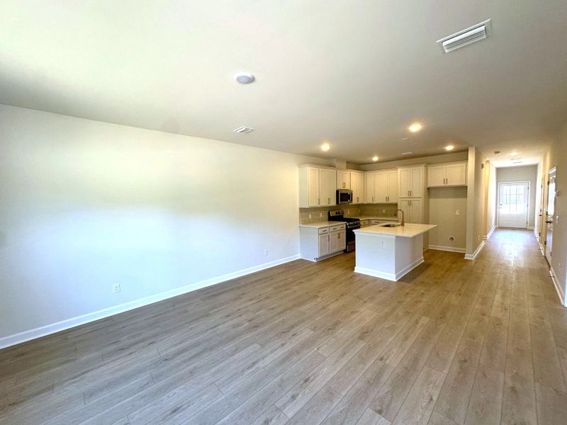 Spacious, unfurnished interior of a new home in Hammock Walk at Nexton, Summerville (Image 9). Spacious, unfurnished interior of a new home in Hammock Walk at Nexton, Summerville (Image 9).