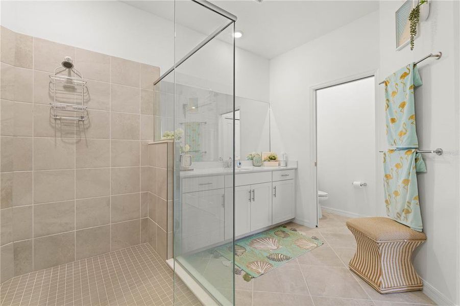 Furnished interior view inside a new home in , Punta Gorda (Image 13).