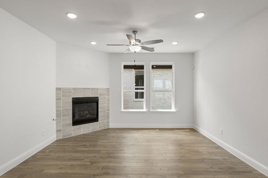 Representative unfurnished interior of a home built from the Cedar by UnionMain Homes in Edgewater, Fate (Image 19). Representative unfurnished interior of a home built from the Cedar by UnionMain Homes in Edgewater, Fate (Image 19).