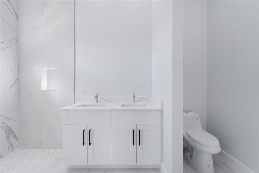 Furnished interior view inside a new home in , Lehigh Acres (Image 11).