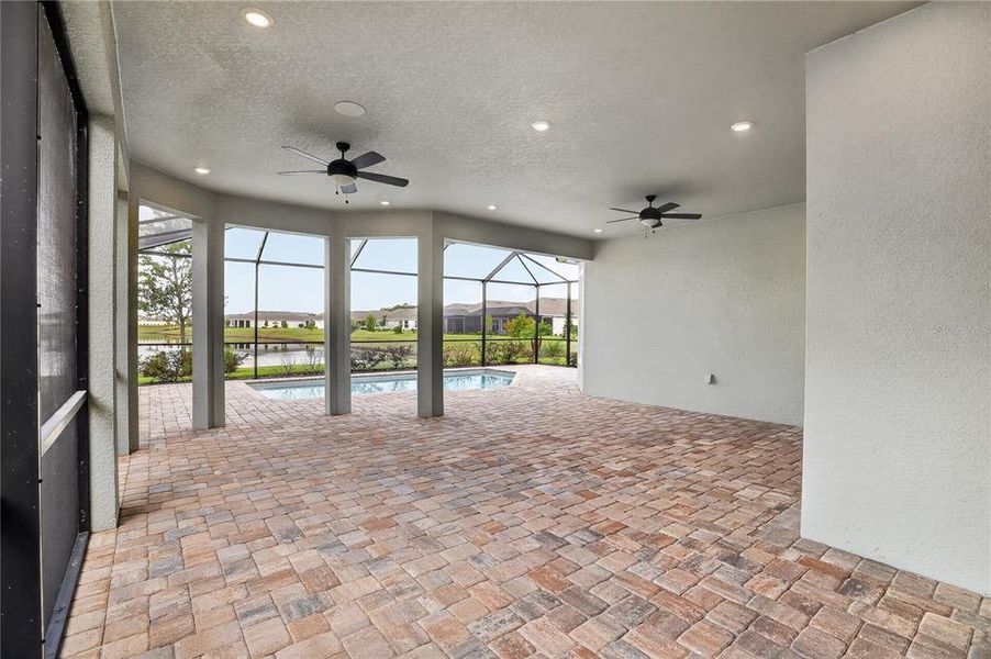 Spacious, unfurnished interior of a new home in Center Lake Ranch Community Group Page, St. Cloud (Image 23).