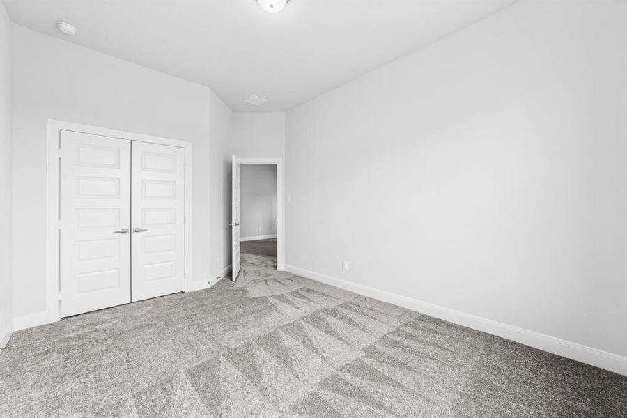 Spacious, unfurnished interior of a new home in Talia – Garden Series, Mesquite (Image 27).