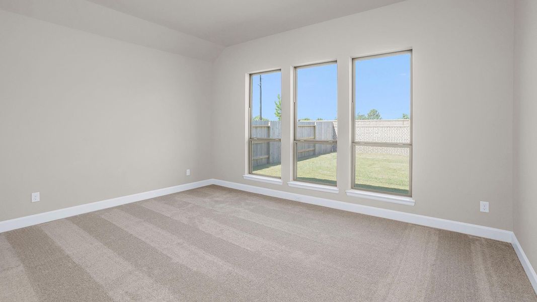 Spacious, unfurnished interior of a new home in Everly, Hockley (Image 10).
