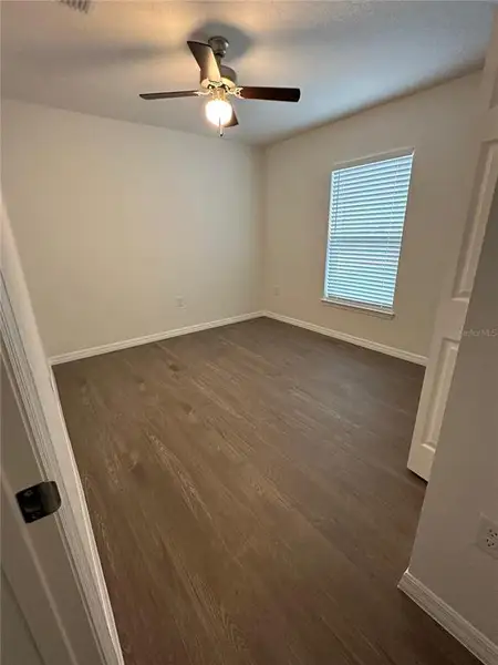 Spacious, unfurnished interior of a new home in , Ocala (Image 10).