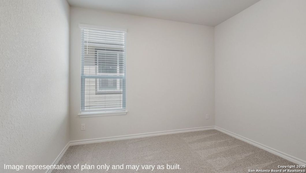 Spacious, unfurnished interior of a new home in Brookstone Creek, San Antonio (Image 23).