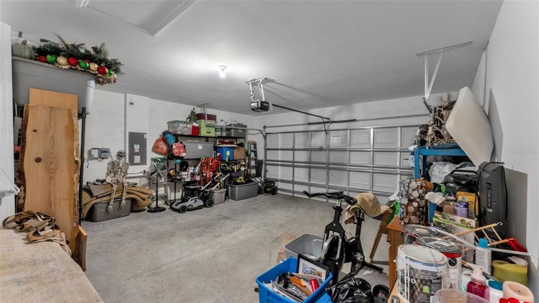 Community amenities in Wind Meadows South, Bartow (Image 28).