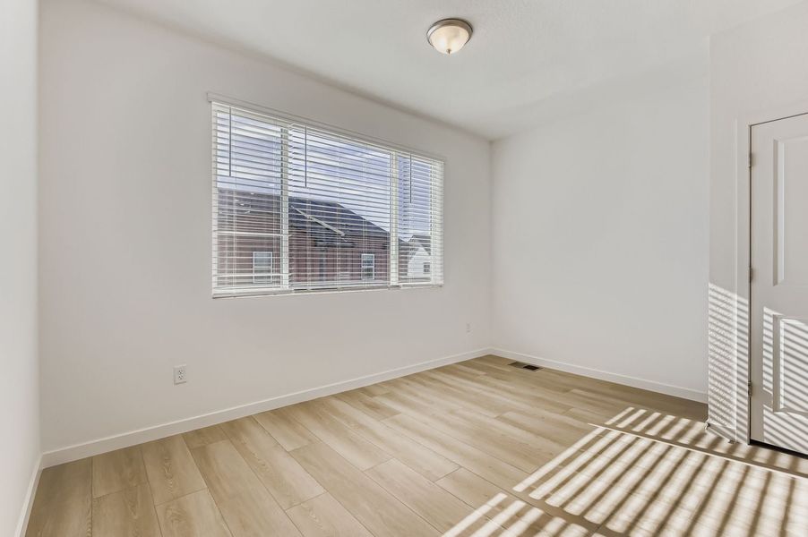 2279 E Suniga RD, Fort Collins, CO.  - Slide 8